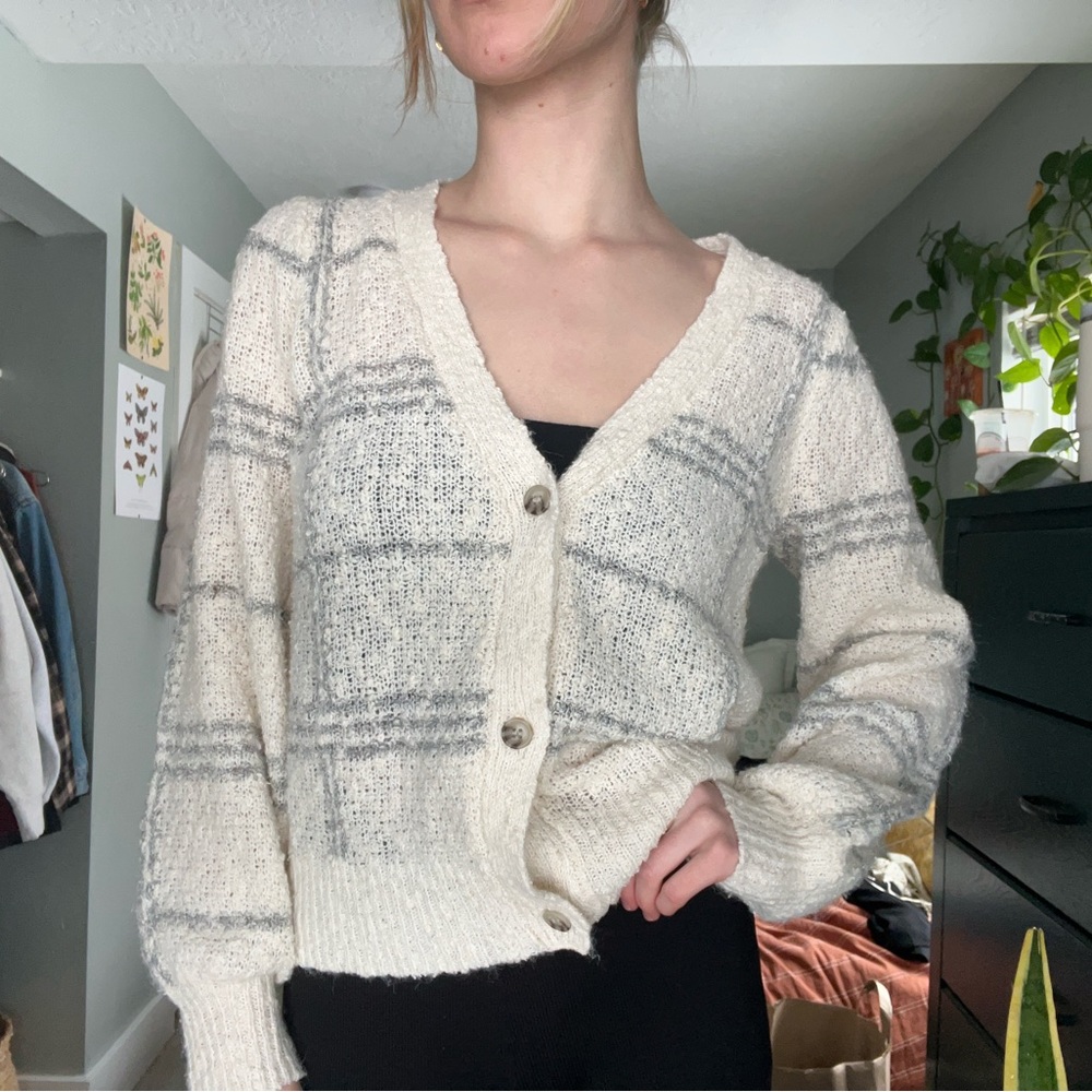 Sweater - Picture 3 of 3